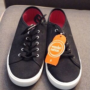 Wonder Nation Childrens Casual Easy On/Off size 6